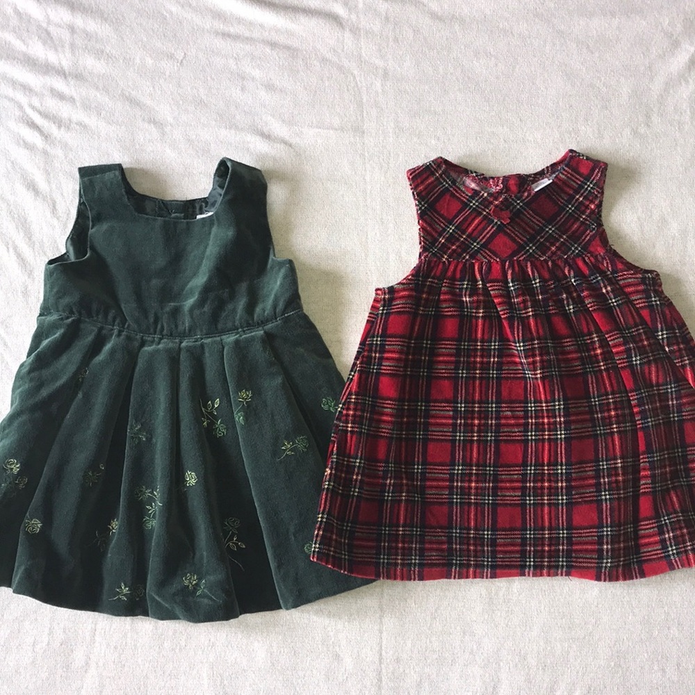 3/$15 Baby girls Christmas dresses